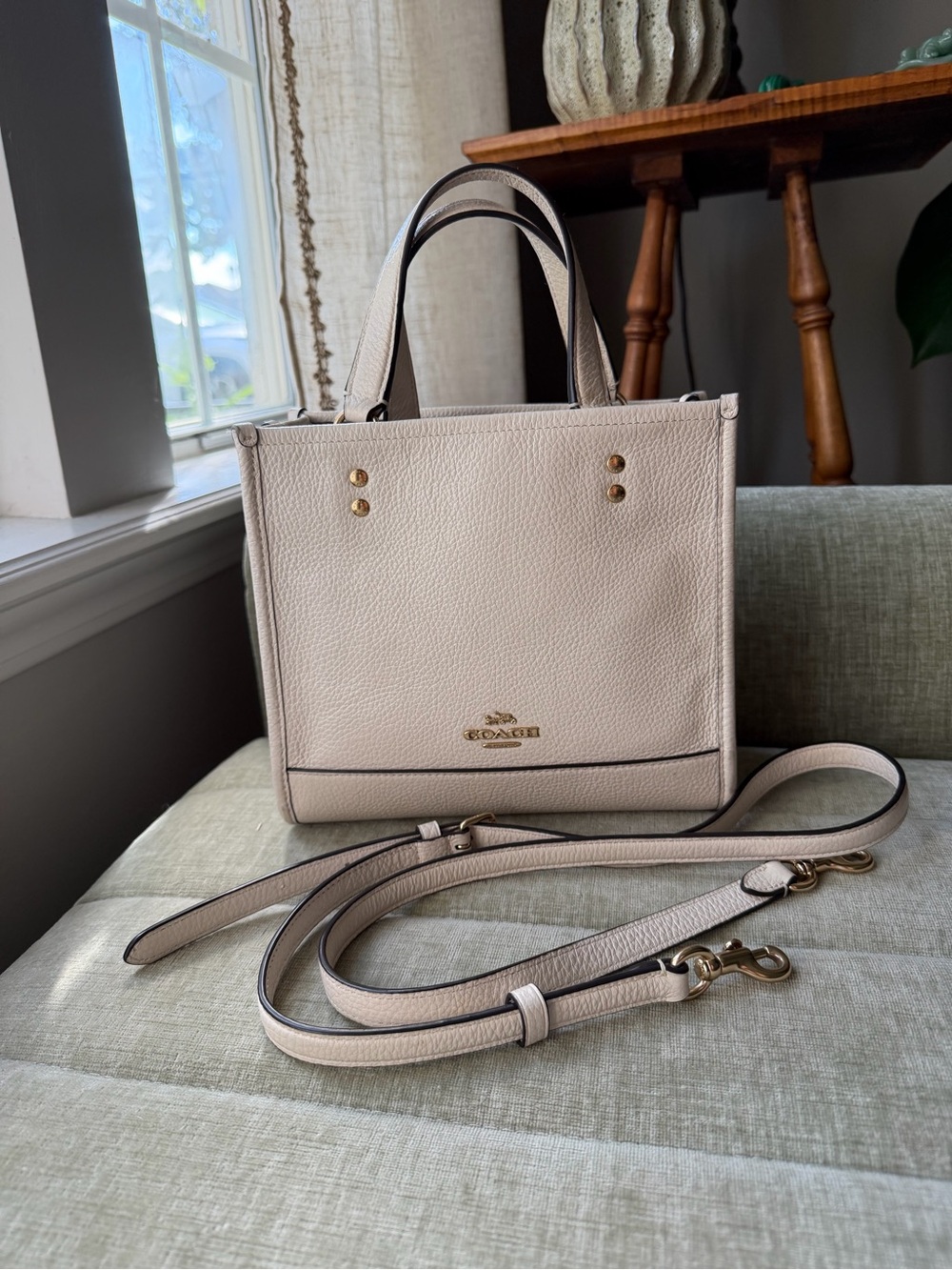 Coach Dempsey Leather Tote 22 in Chalk